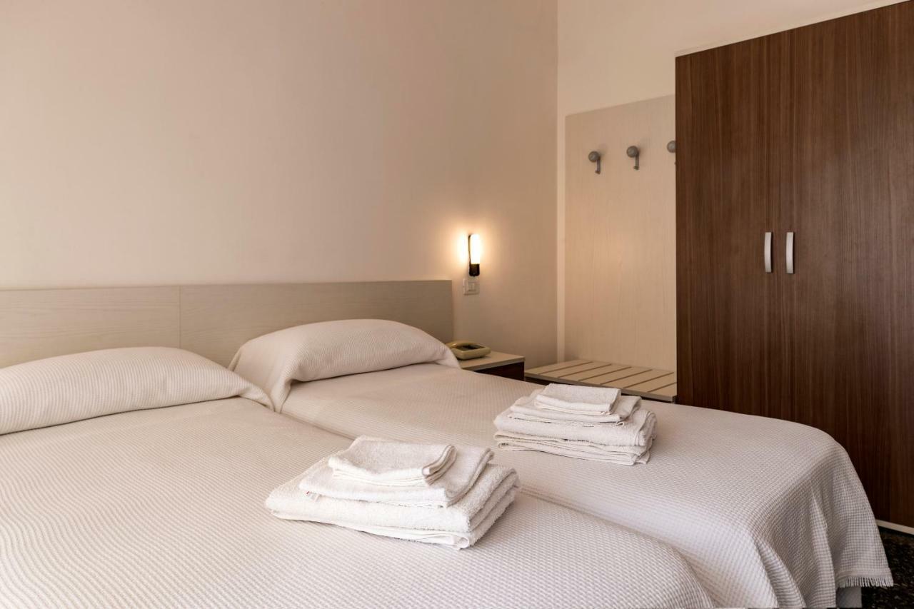 Hotel Palace Finale Ligure Εξωτερικό φωτογραφία