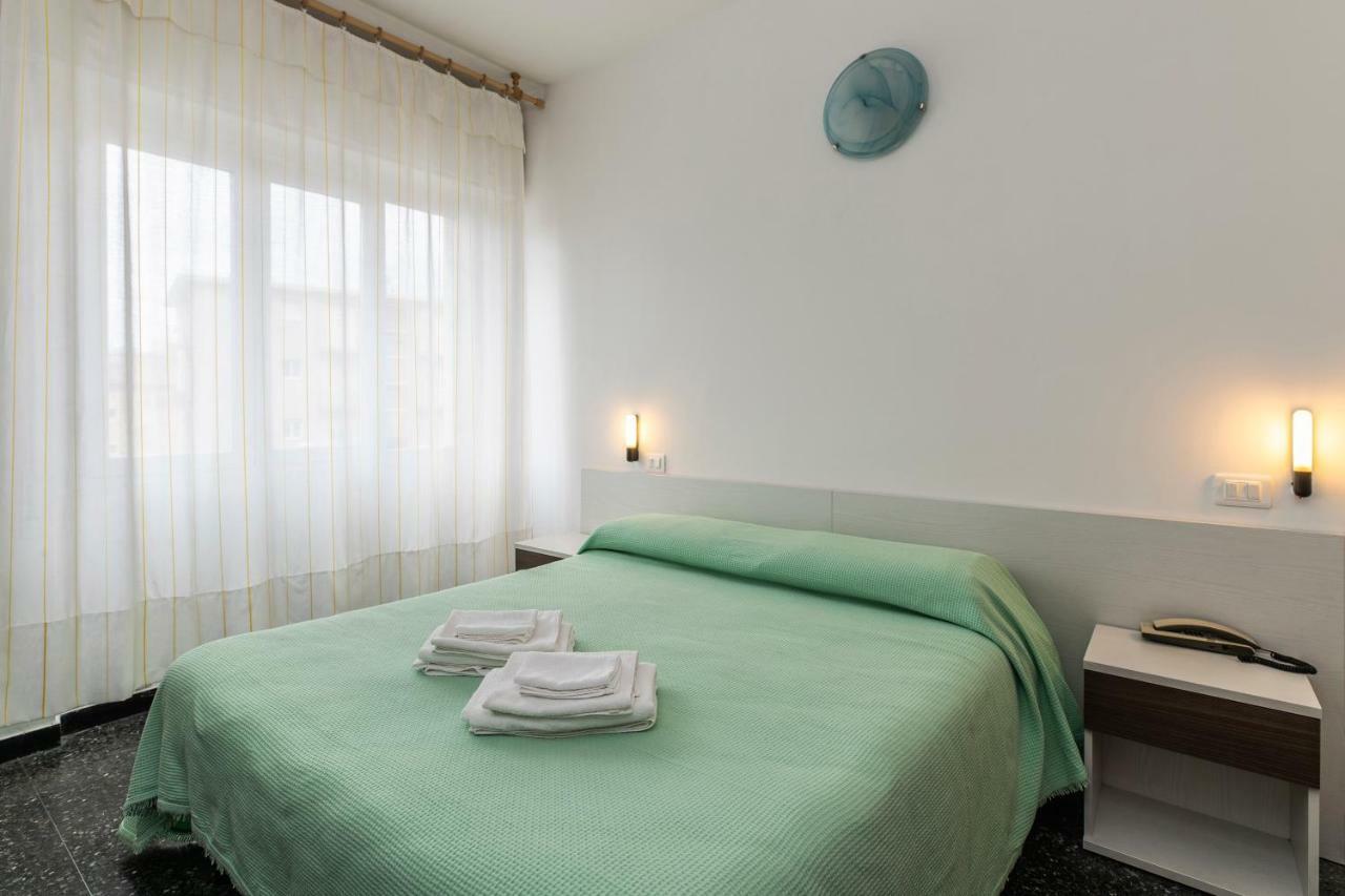 Hotel Palace Finale Ligure Εξωτερικό φωτογραφία